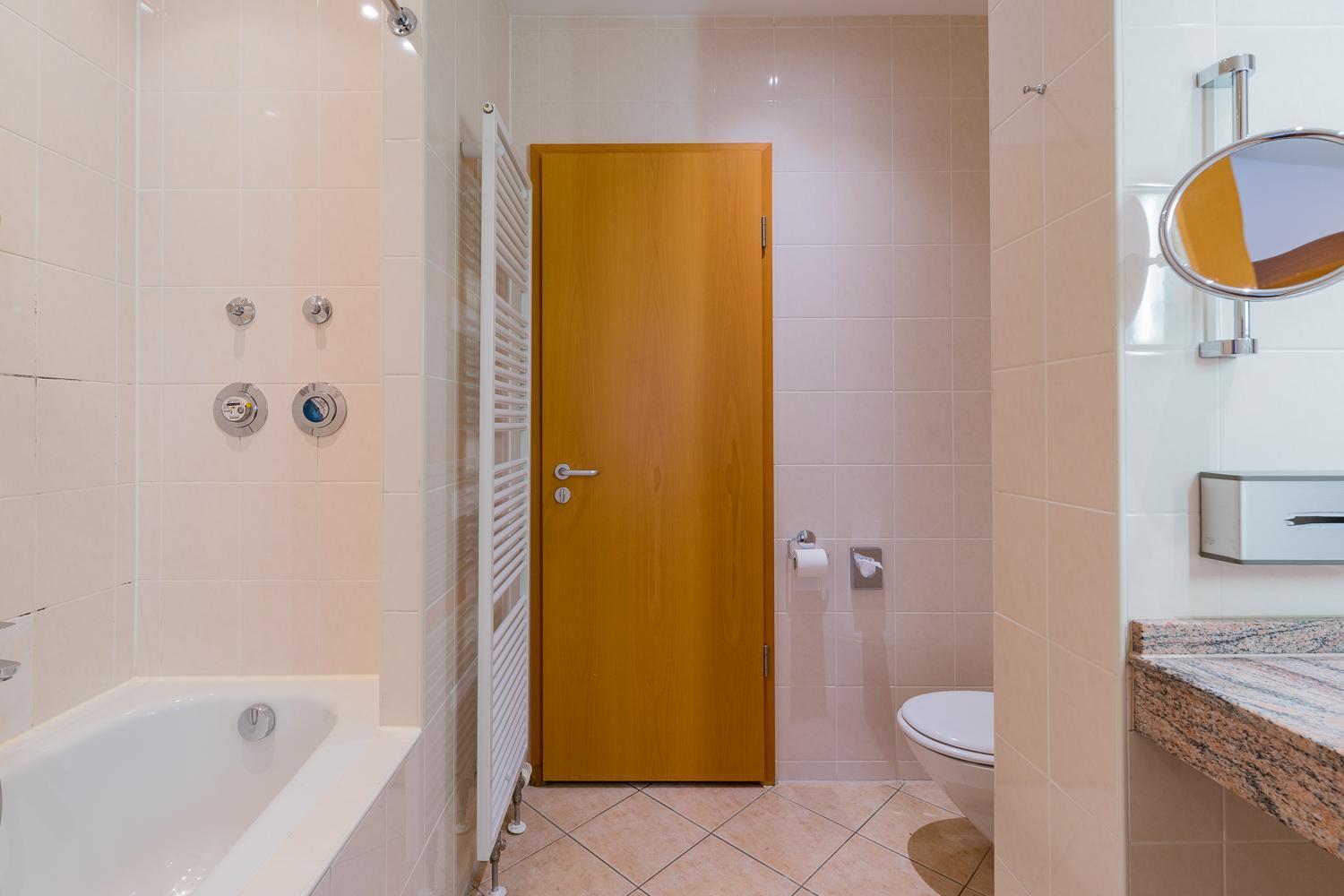 Suite Apartment